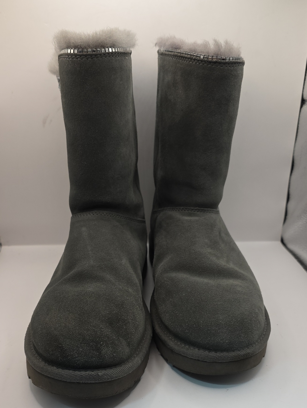 Uggs Classic Sequins Zipper On The Side Size 8 Womens - Picture 3 of 10